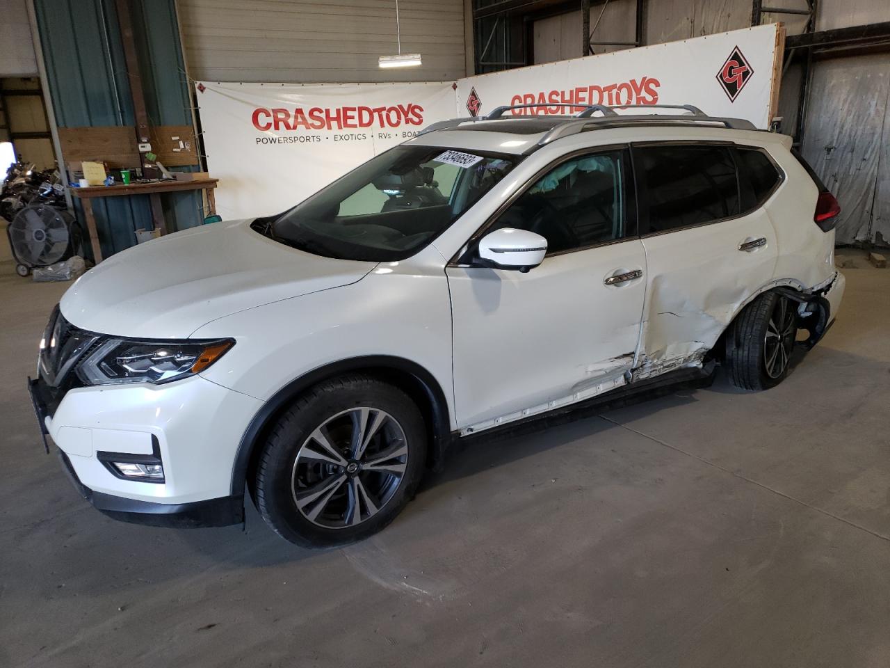 2017 NISSAN ROGUE SV