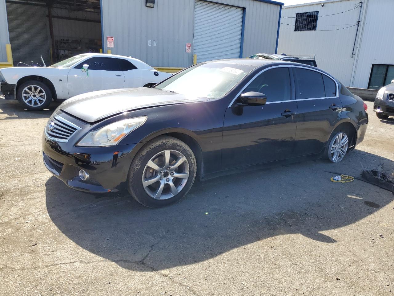 2013 INFINITI G37 BASE