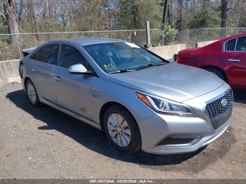 2016 HYUNDAI SONATA HYBRID SE