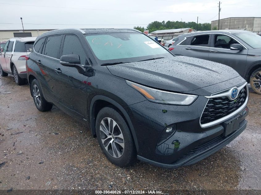 2023 TOYOTA HIGHLANDER HYBRID XLE