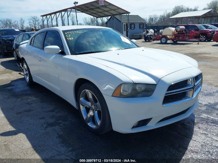 2011 DODGE CHARGER