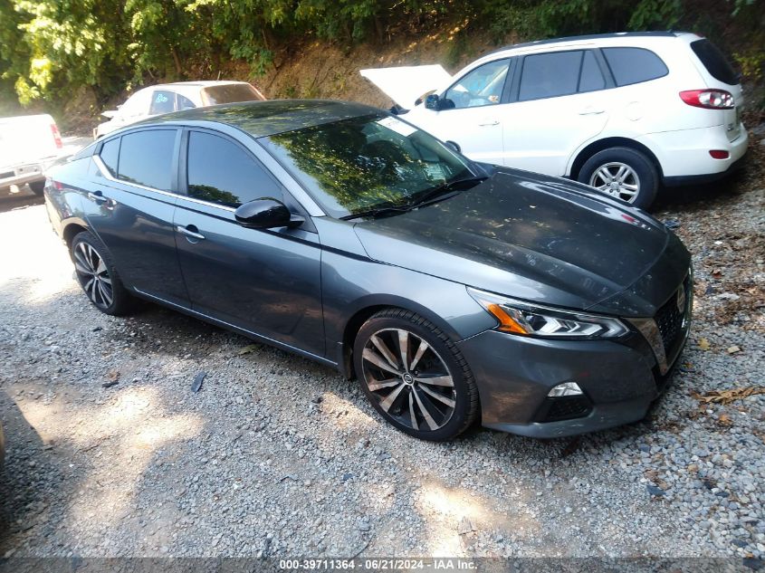 2019 NISSAN ALTIMA SR