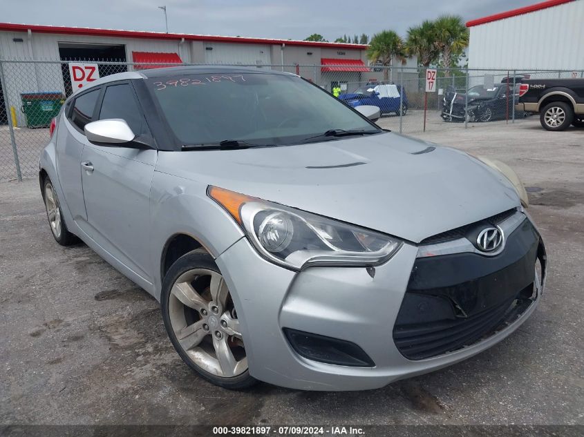 2013 HYUNDAI VELOSTER BASE W/BLACK