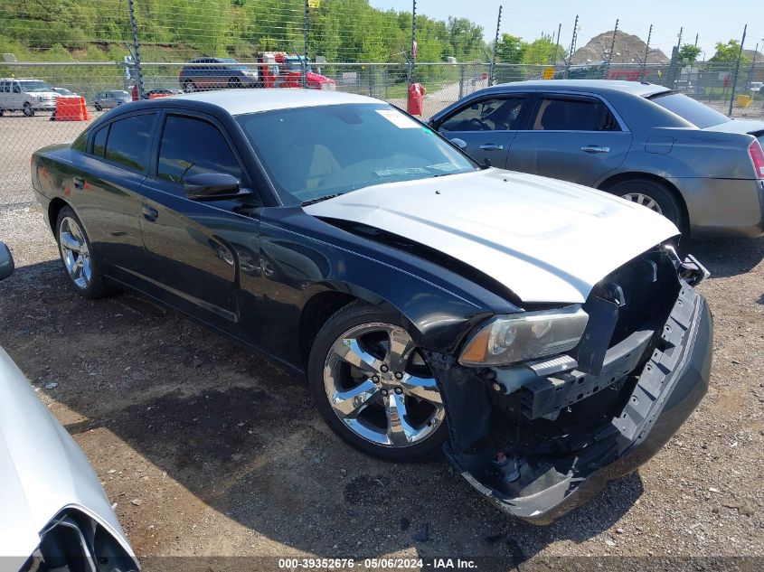 2011 DODGE CHARGER