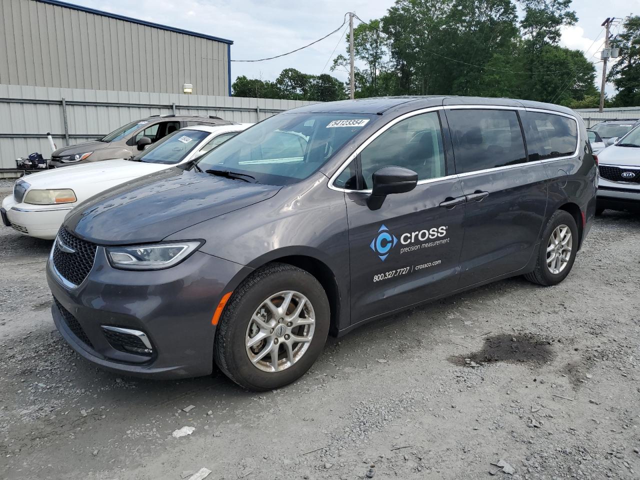 2023 CHRYSLER PACIFICA TOURING L