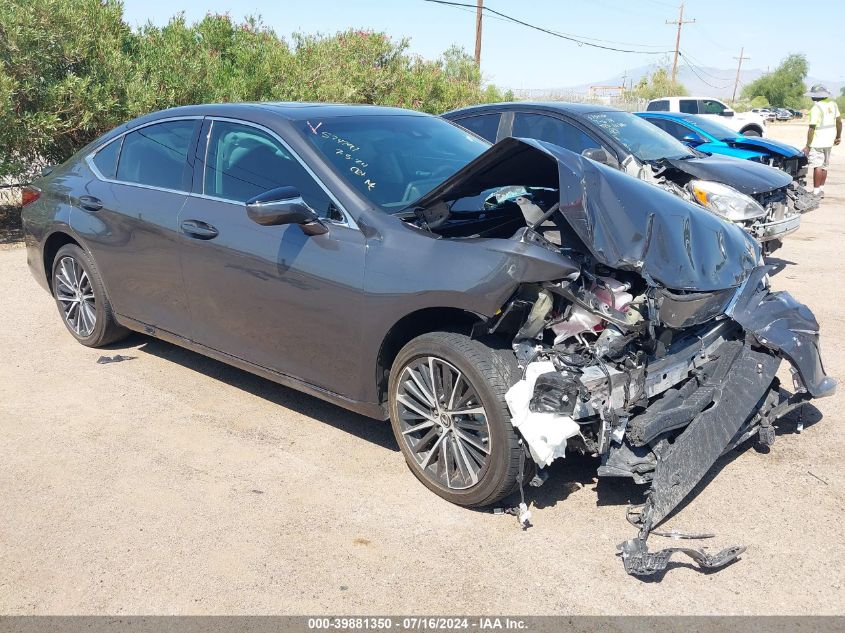 2023 LEXUS ES 300H