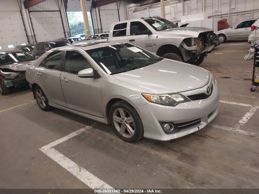 2013 TOYOTA CAMRY SE