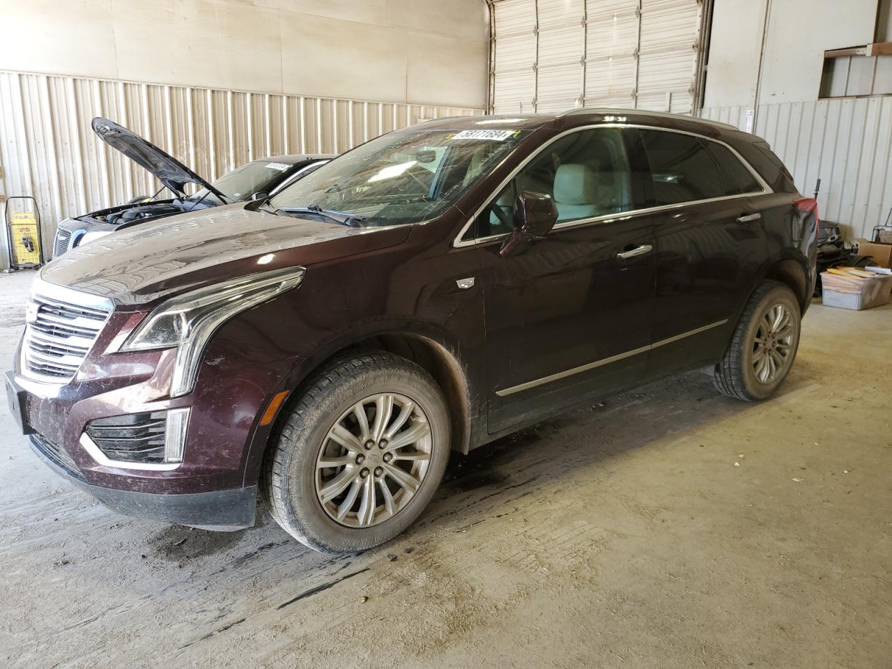 2017 CADILLAC XT5