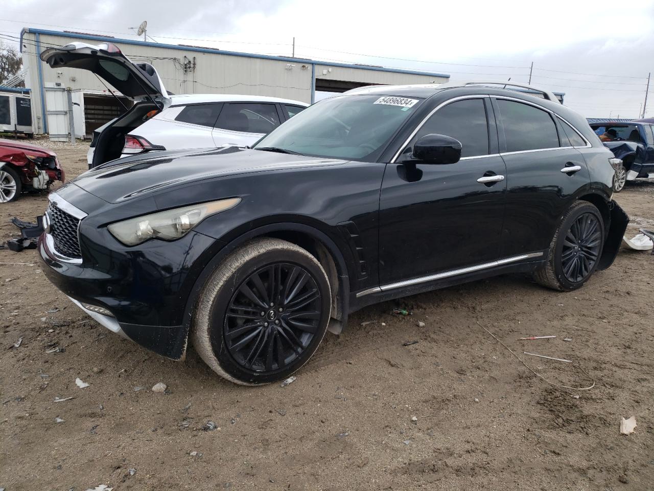 2017 INFINITI QX70