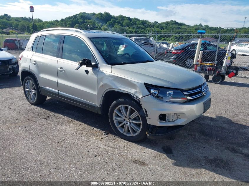 2013 VOLKSWAGEN TIGUAN SE