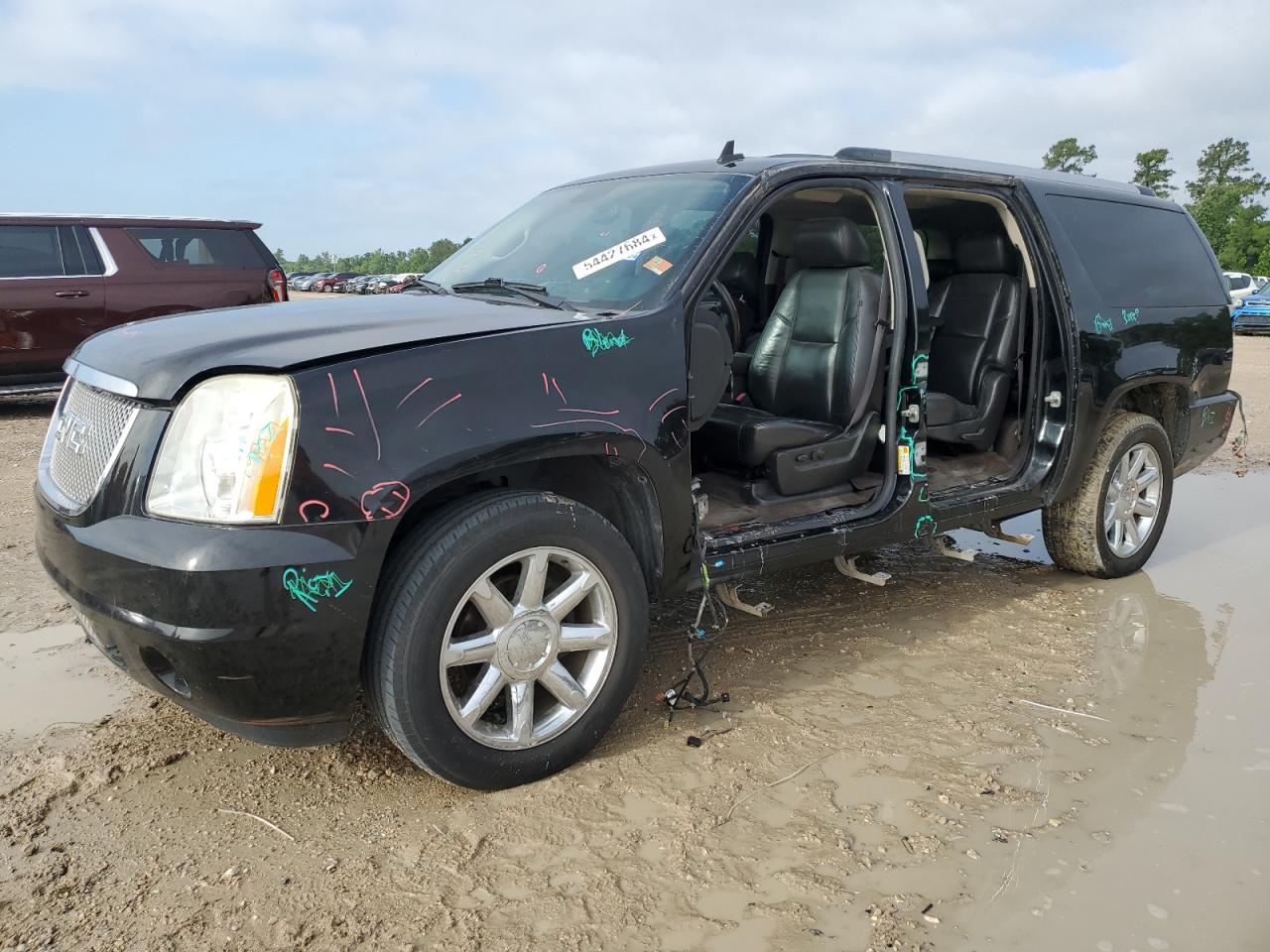 2011 GMC YUKON XL DENALI