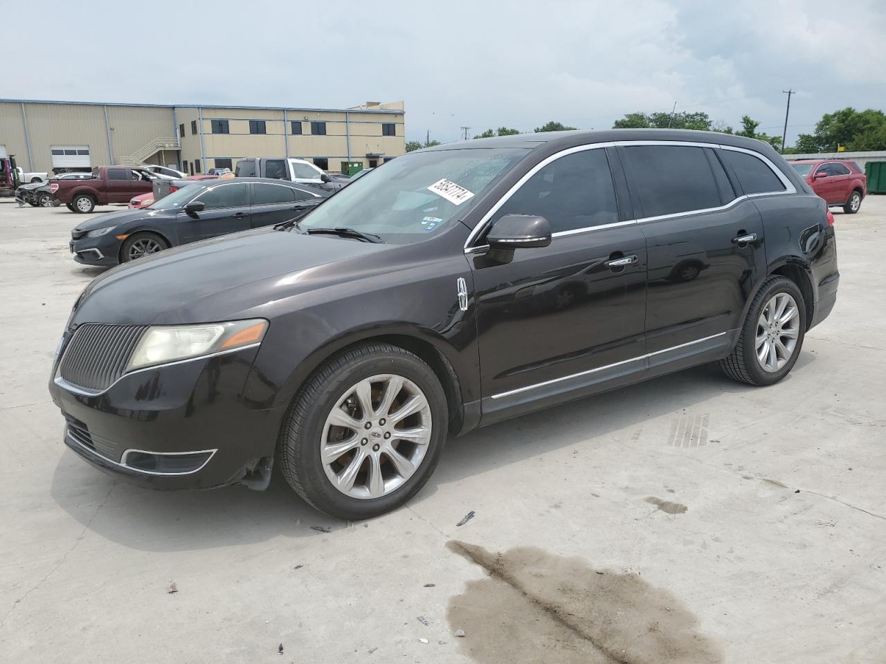 2014 LINCOLN MKT