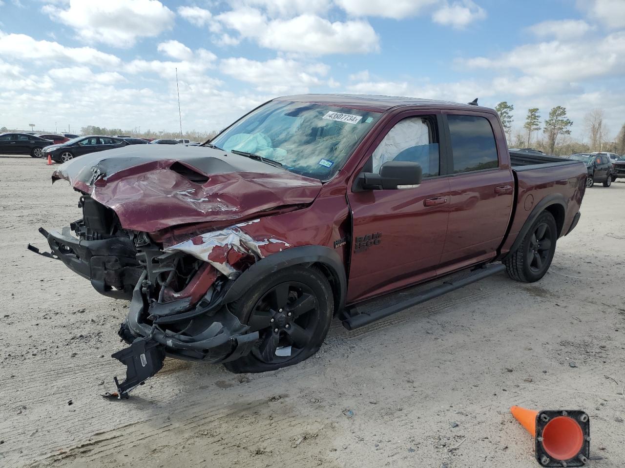 2019 RAM 1500 CLASSIC SLT