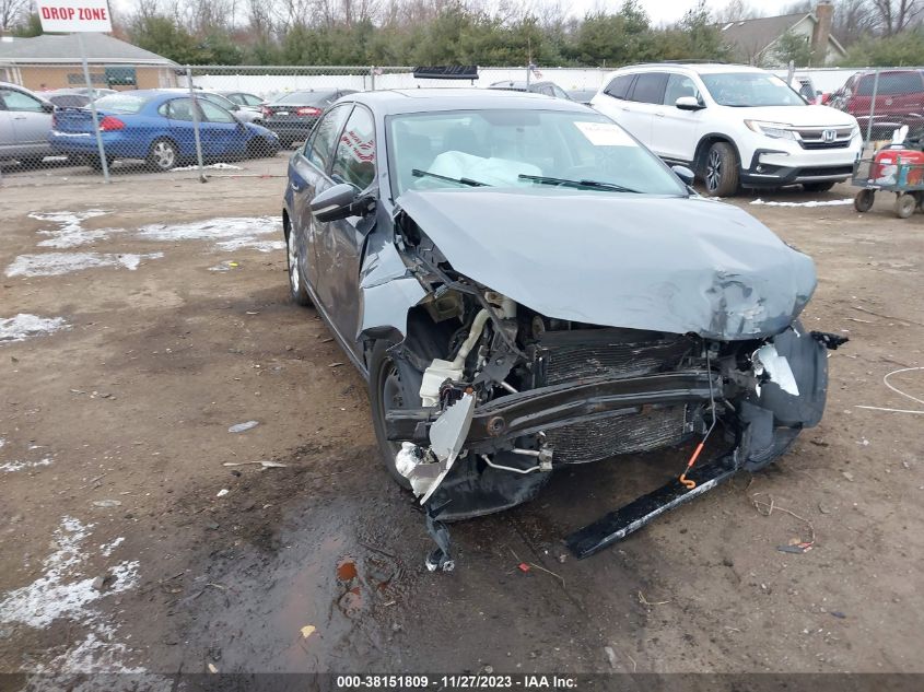 2011 VOLKSWAGEN JETTA 2.5L SE