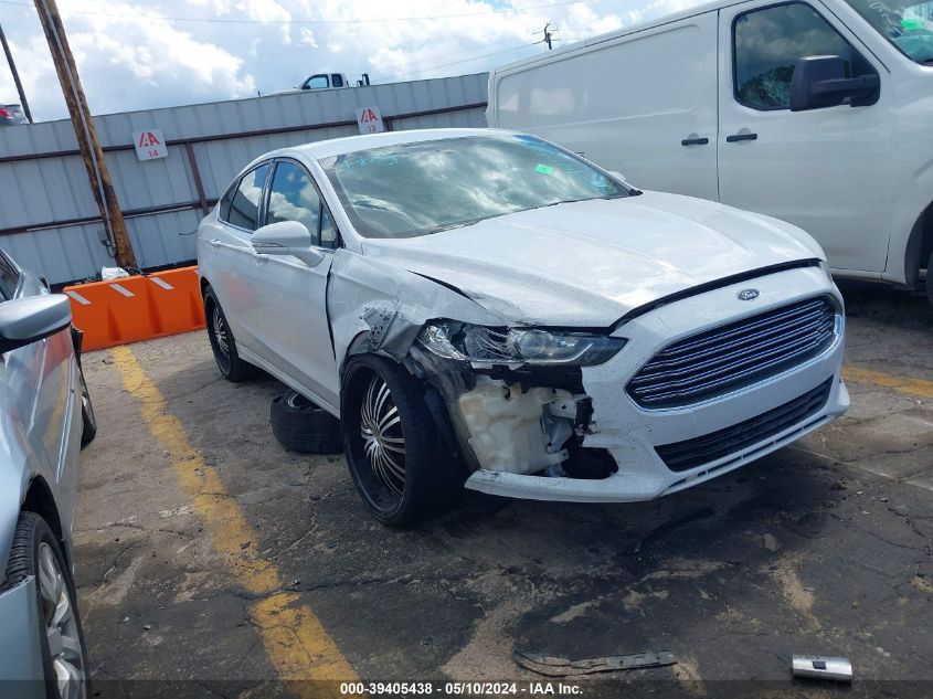 2015 FORD FUSION SE