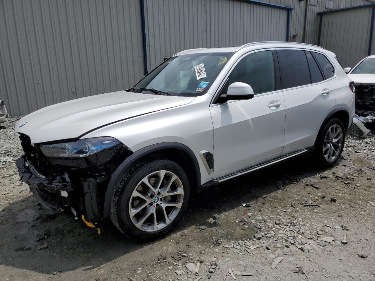 2024 BMW X5 XDRIVE40I