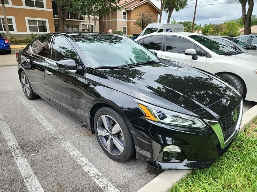 2021 NISSAN ALTIMA SL