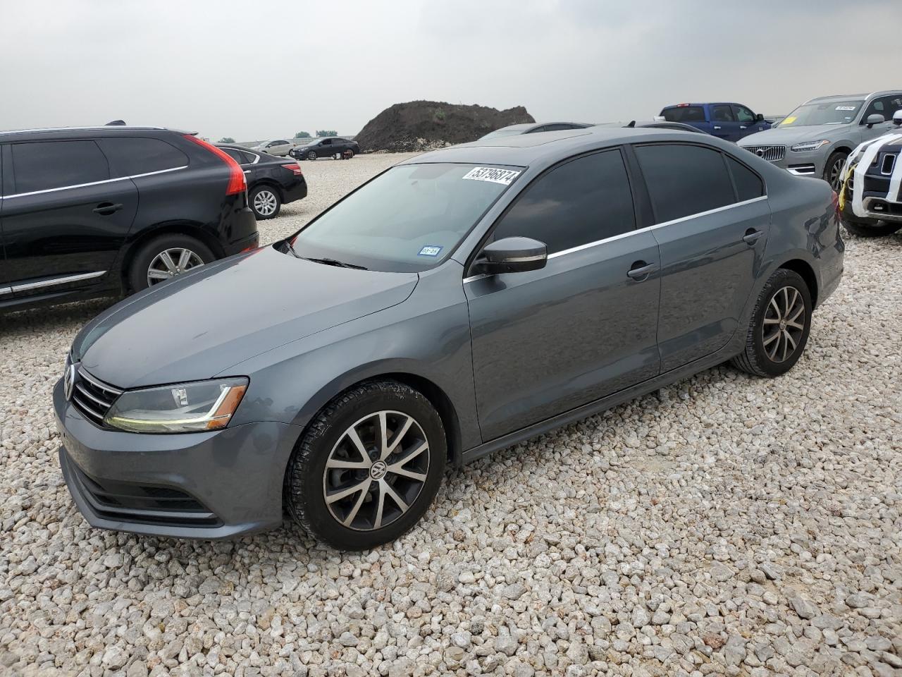 2018 VOLKSWAGEN JETTA SE