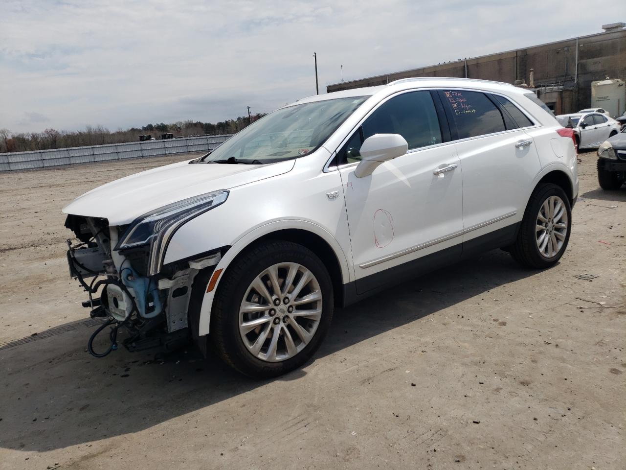 2017 CADILLAC XT5 PLATINUM