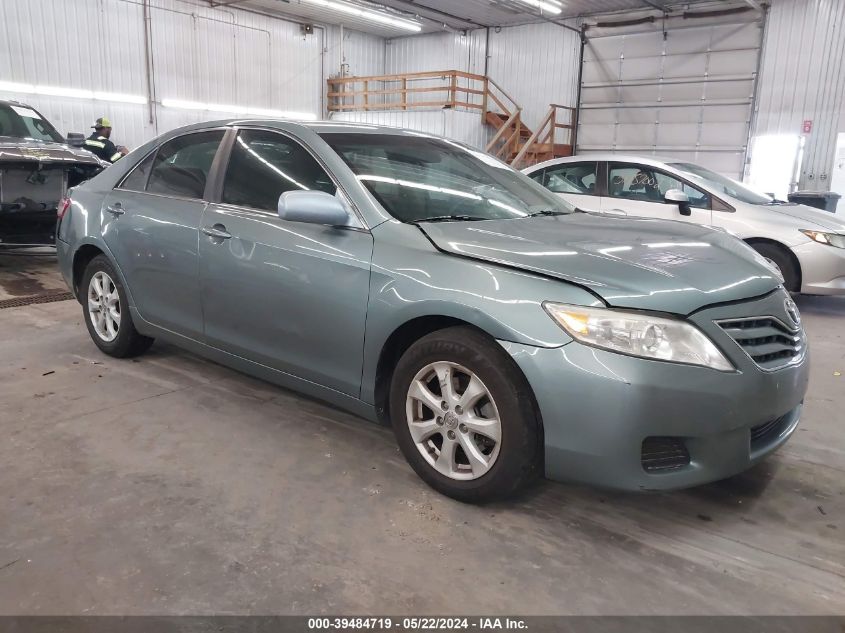 2011 TOYOTA CAMRY LE