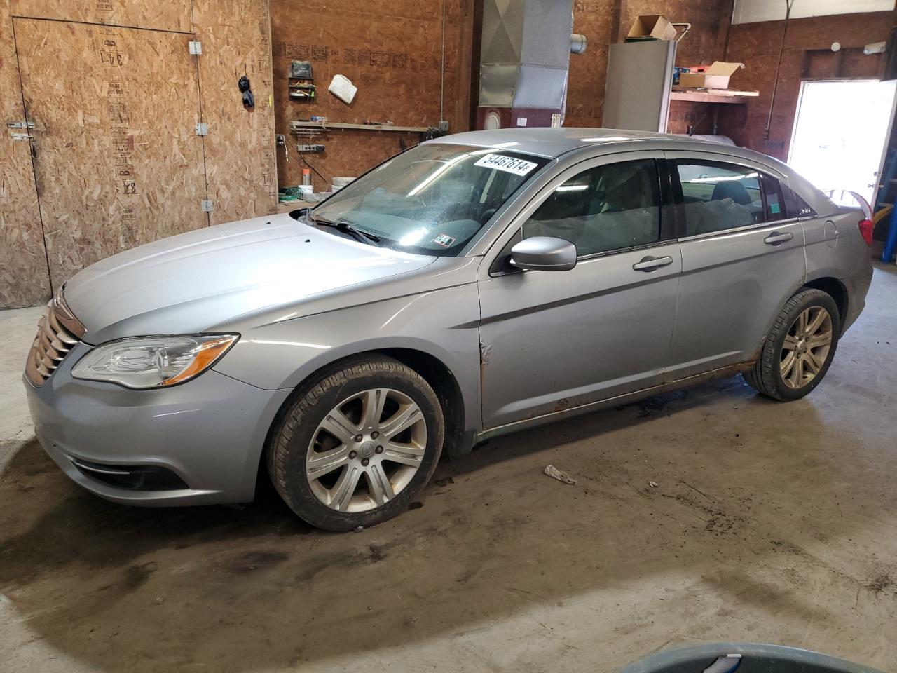 2013 CHRYSLER 200 LX