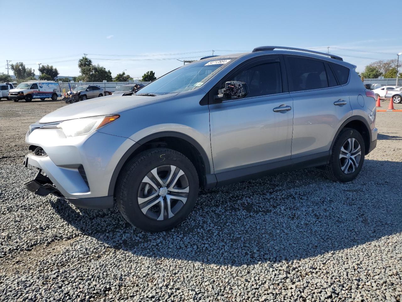 2018 TOYOTA RAV4 LE