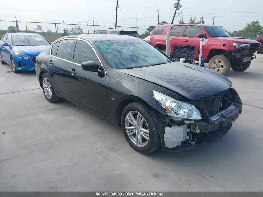 2015 INFINITI Q40