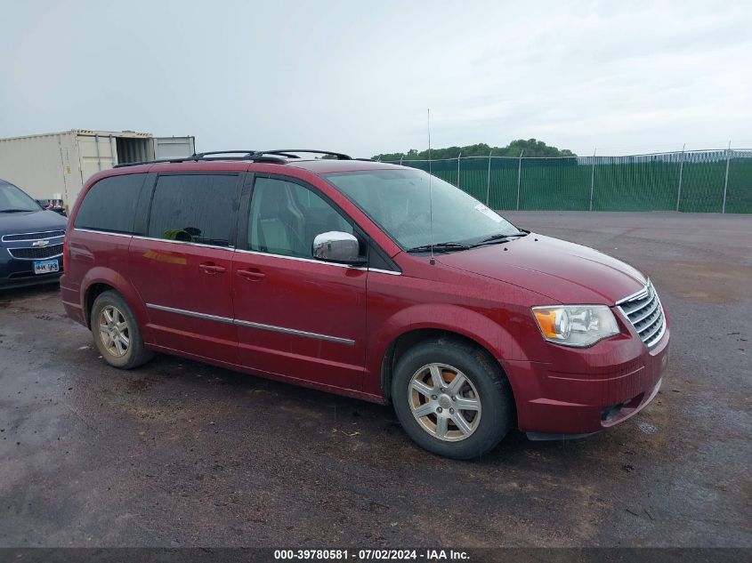 2010 CHRYSLER TOWN & COUNTRY TOURING PLUS