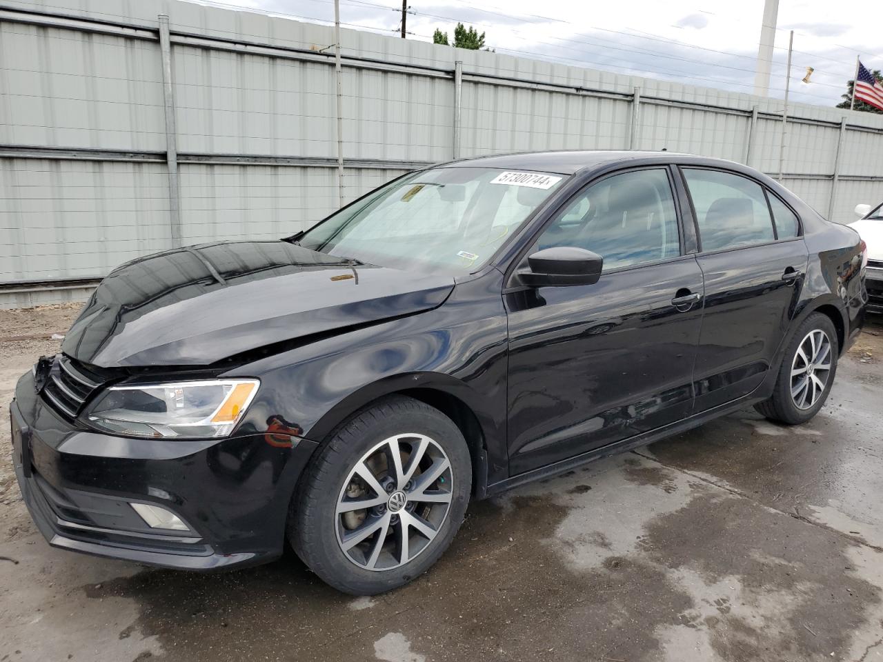 2016 VOLKSWAGEN JETTA SE