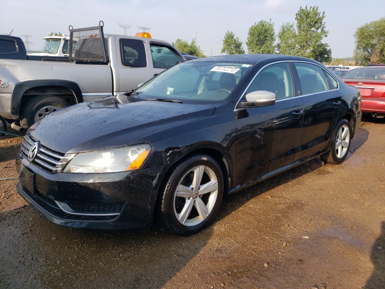 2013 VOLKSWAGEN PASSAT SE