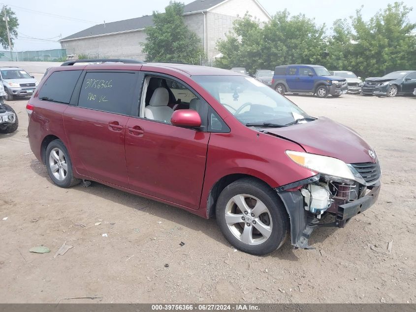 2012 TOYOTA SIENNA LE