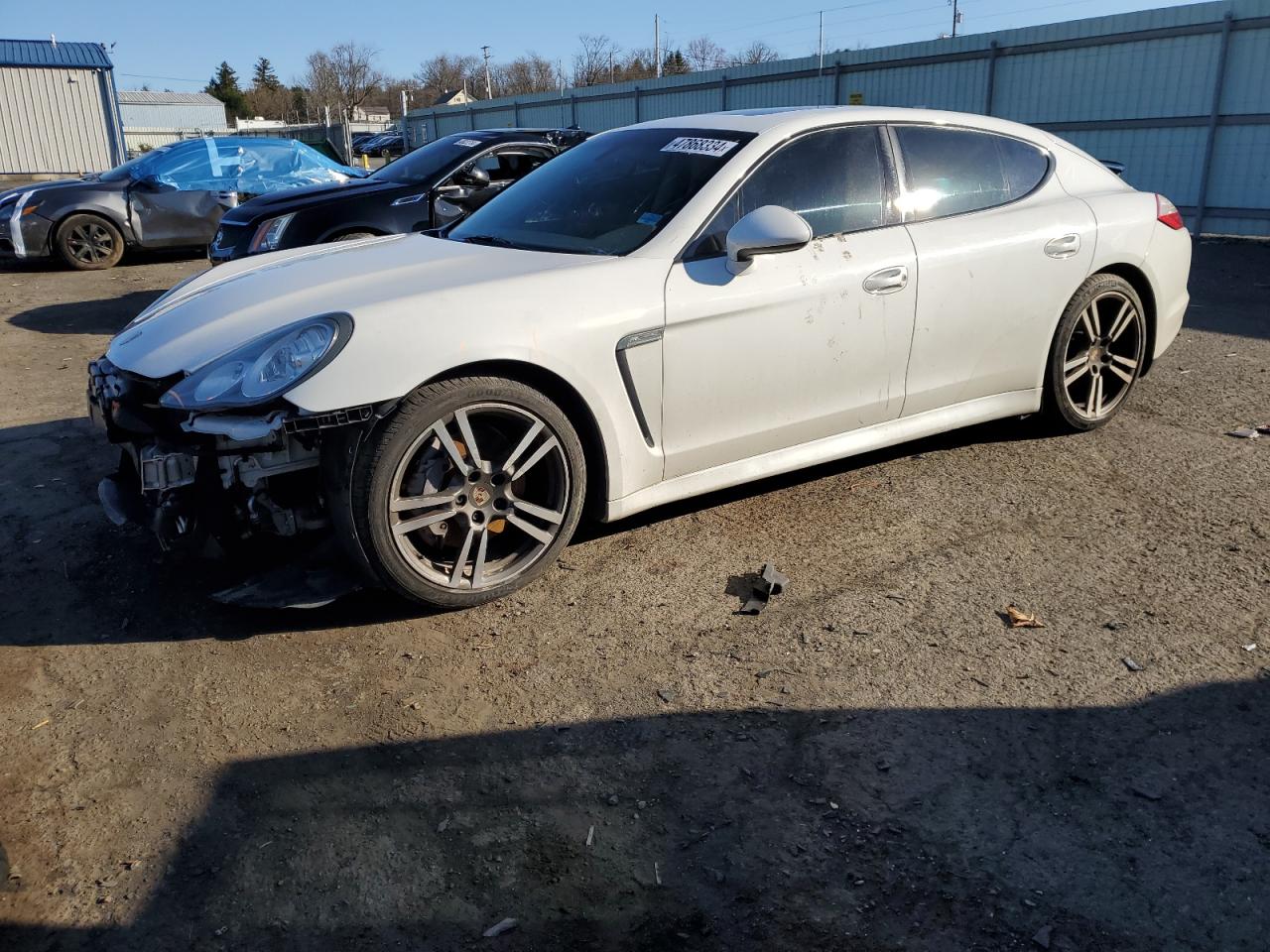 2013 PORSCHE PANAMERA 2