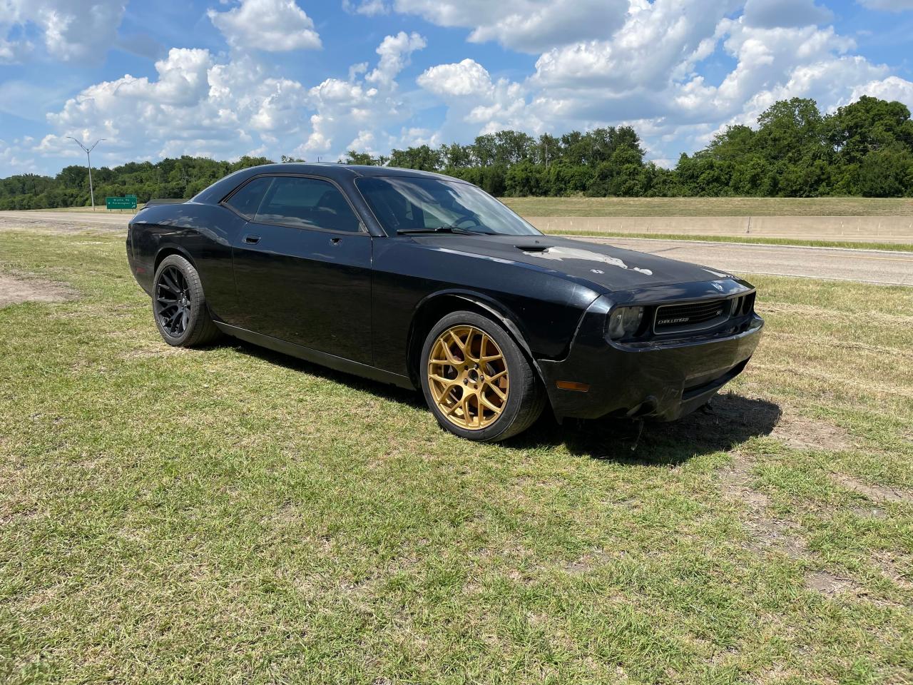 2010 DODGE CHALLENGER SRT-8