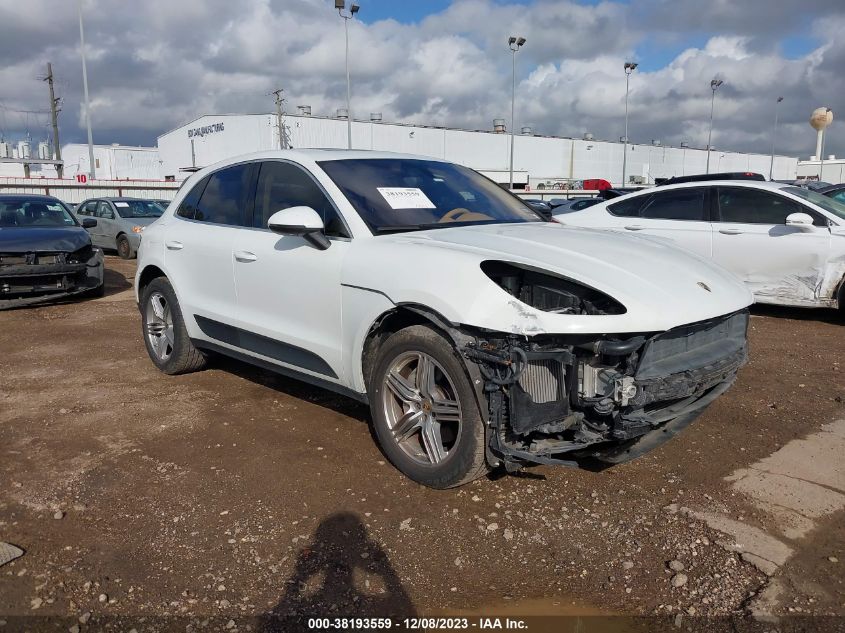 2015 PORSCHE MACAN S