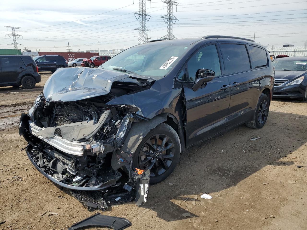 2021 CHRYSLER PACIFICA TOURING L