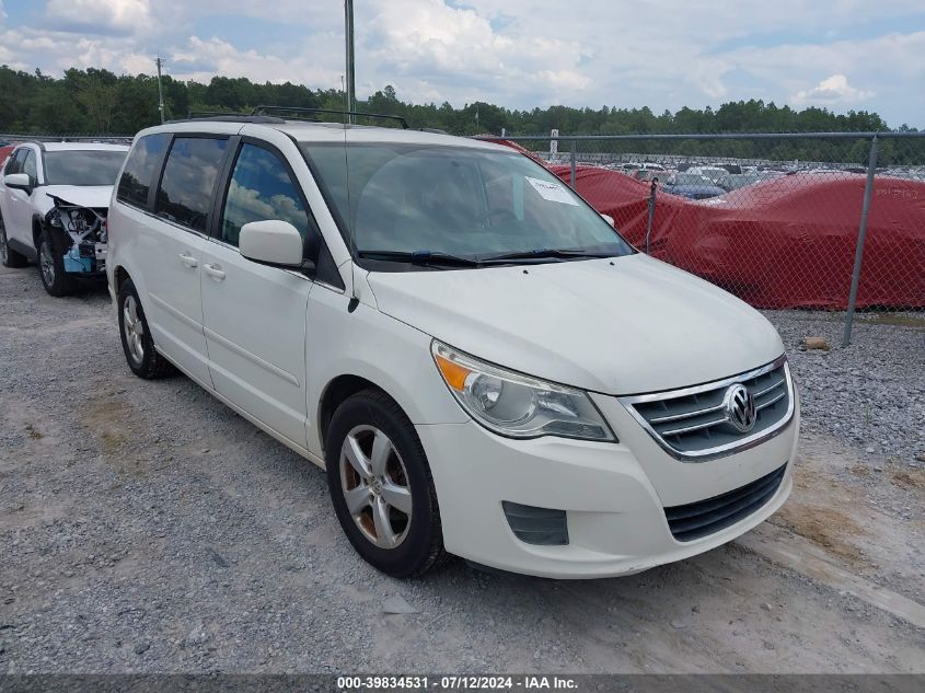 2011 VOLKSWAGEN ROUTAN SEL