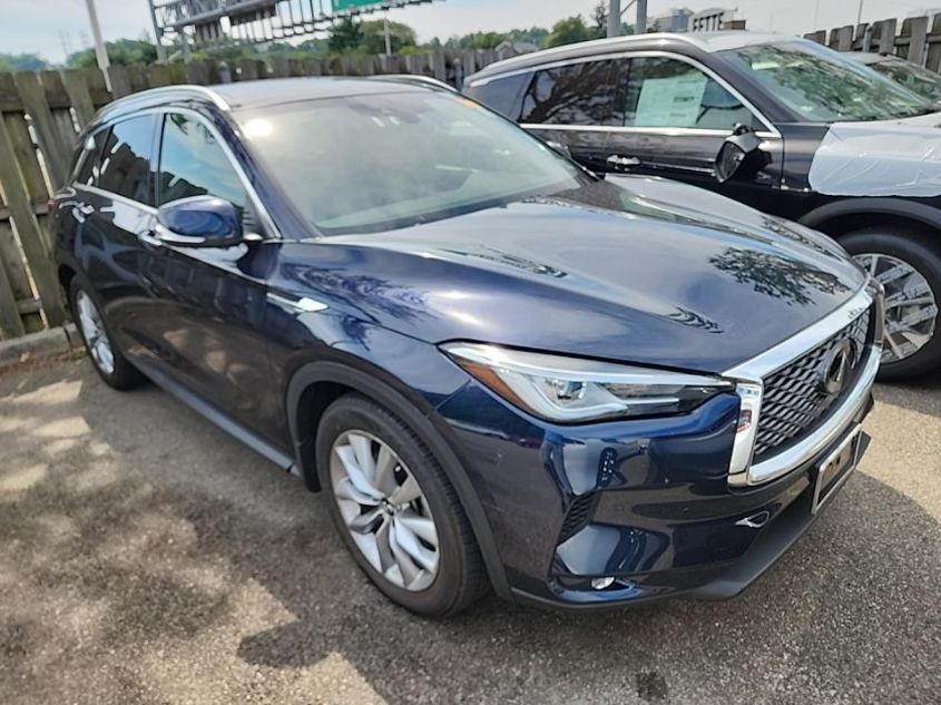 2021 INFINITI QX50 LUXE