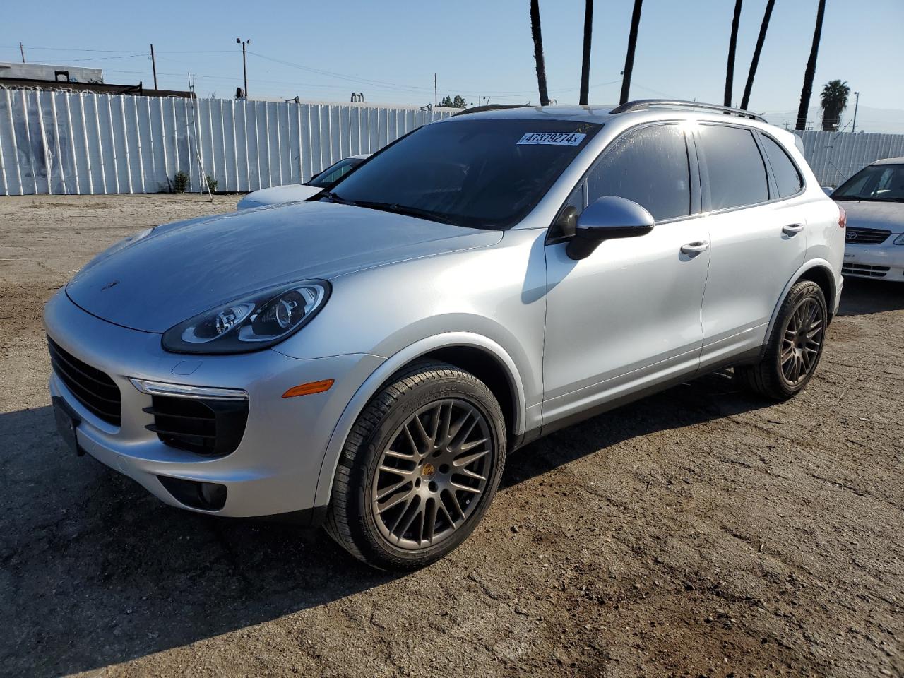 2017 PORSCHE CAYENNE