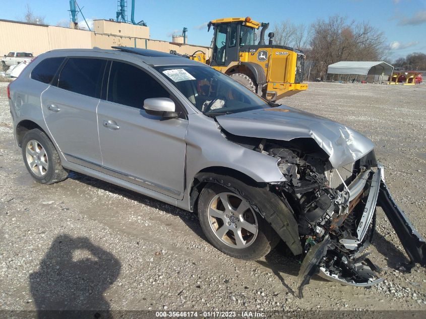 2015 VOLVO XC60 T6 PREMIER PLUS