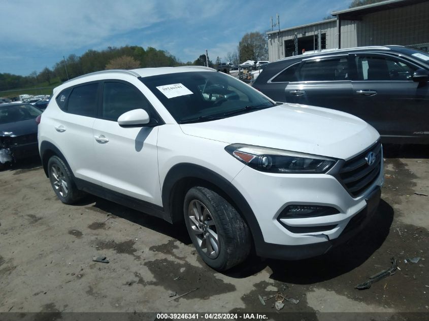 2016 HYUNDAI TUCSON SE