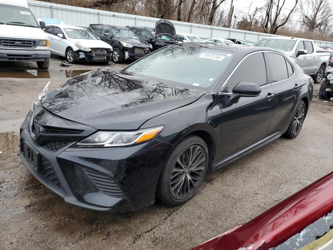 2020 TOYOTA CAMRY SE