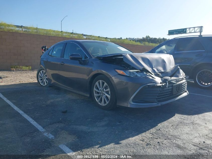 2023 TOYOTA CAMRY LE