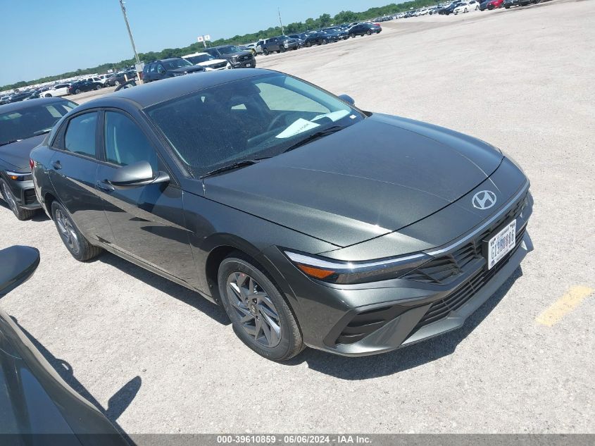 2024 HYUNDAI ELANTRA HYBRID BLUE