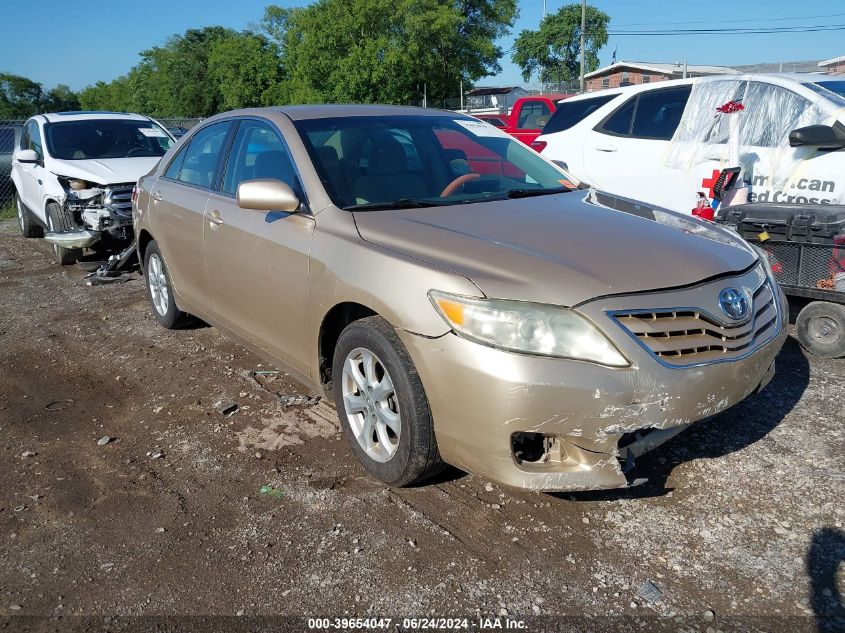 2011 TOYOTA CAMRY LE