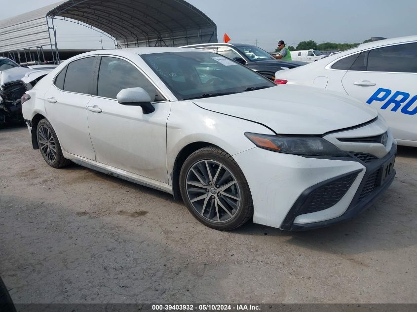 2021 TOYOTA CAMRY SE