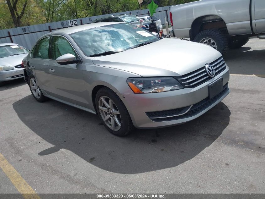 2012 VOLKSWAGEN PASSAT 2.5L SE