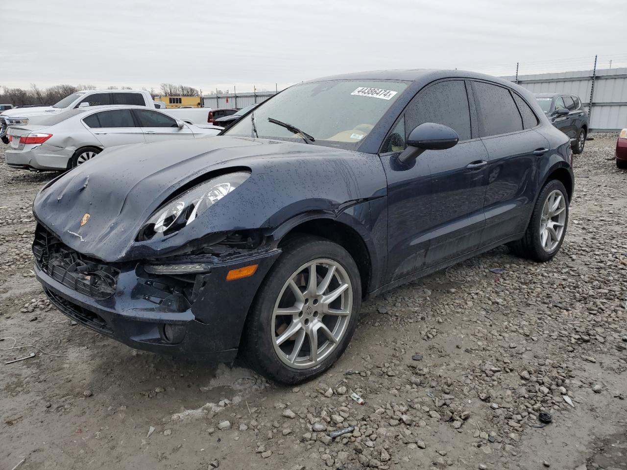 2017 PORSCHE MACAN