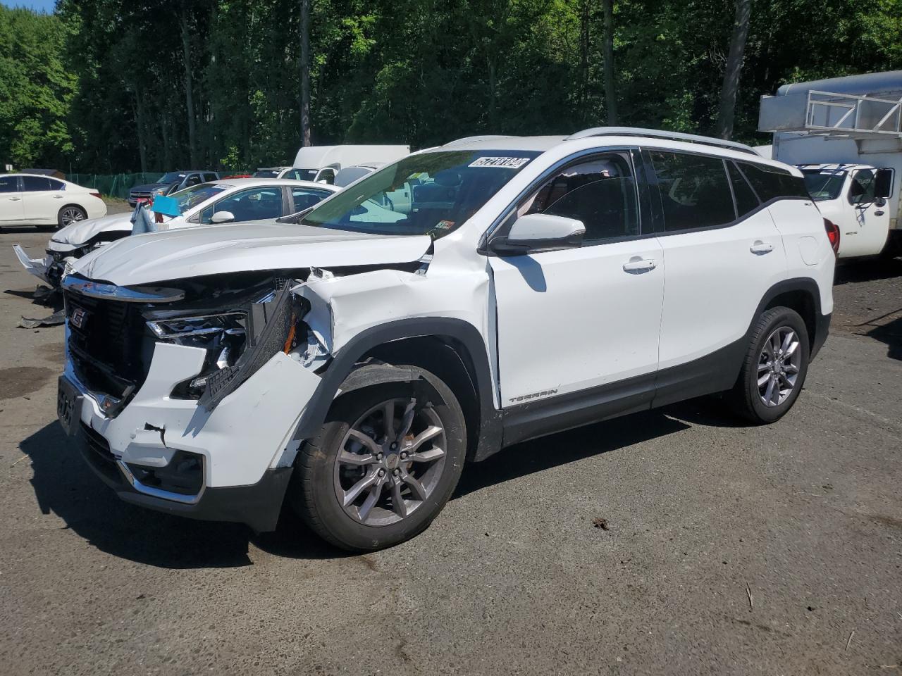 2023 GMC TERRAIN SLT