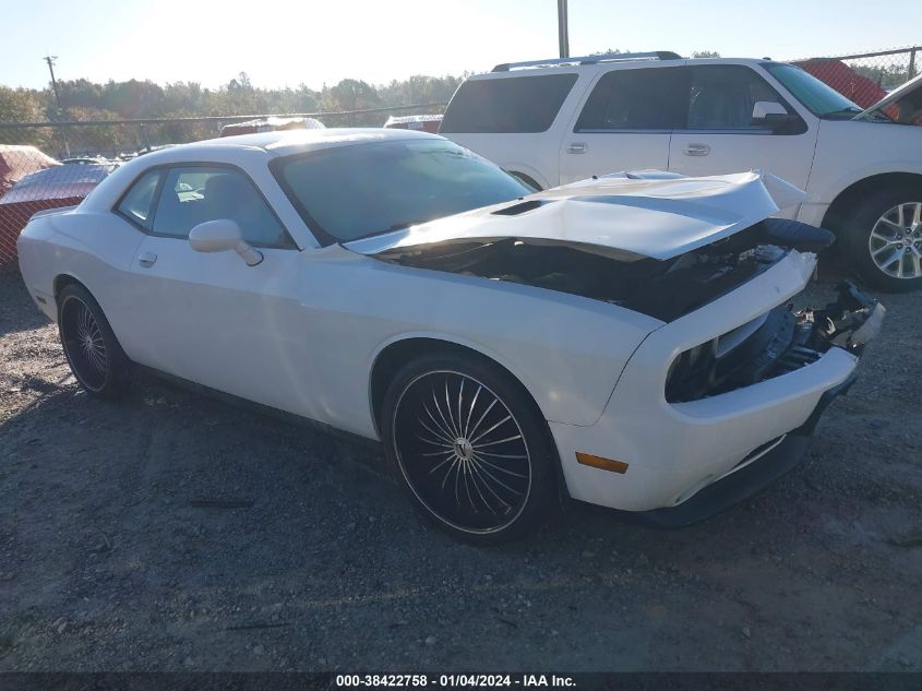 2013 DODGE CHALLENGER SXT