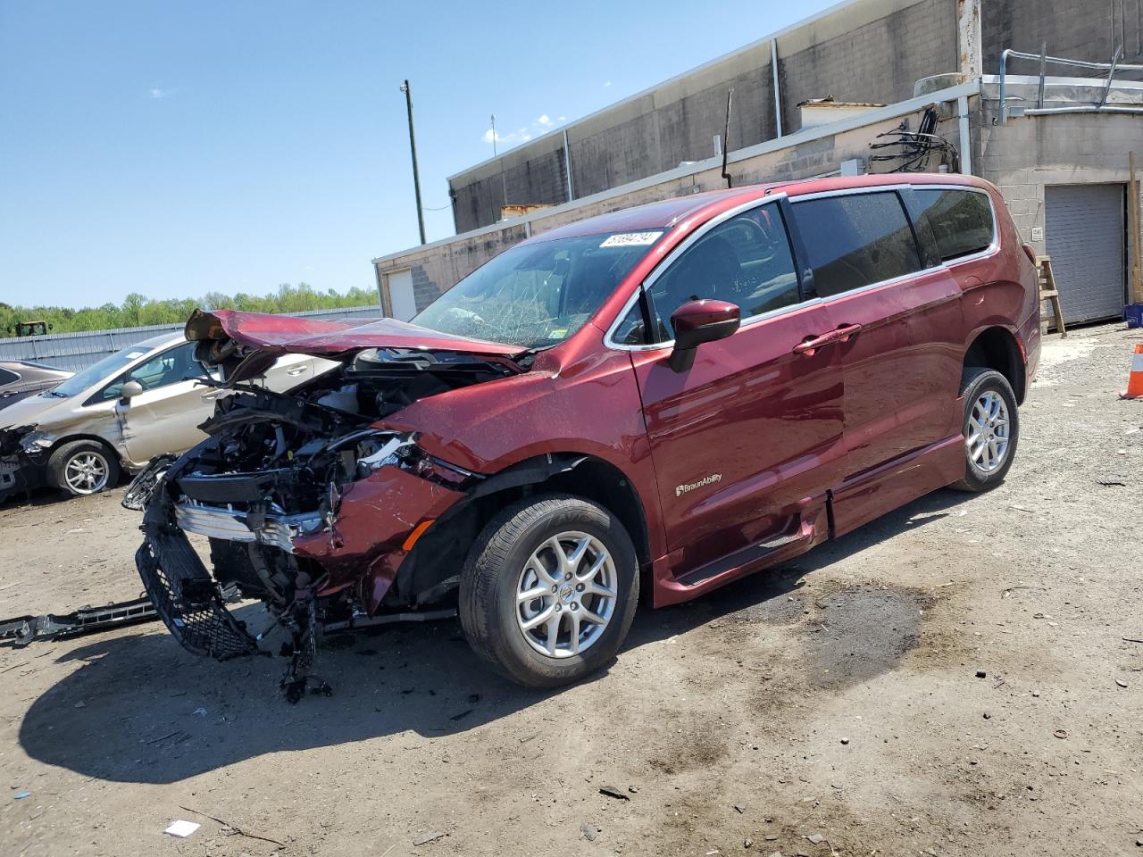 2023 CHRYSLER PACIFICA TOURING L